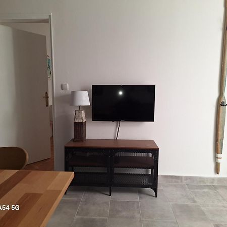 Apartman Matusan Palit55 拉布 外观 照片