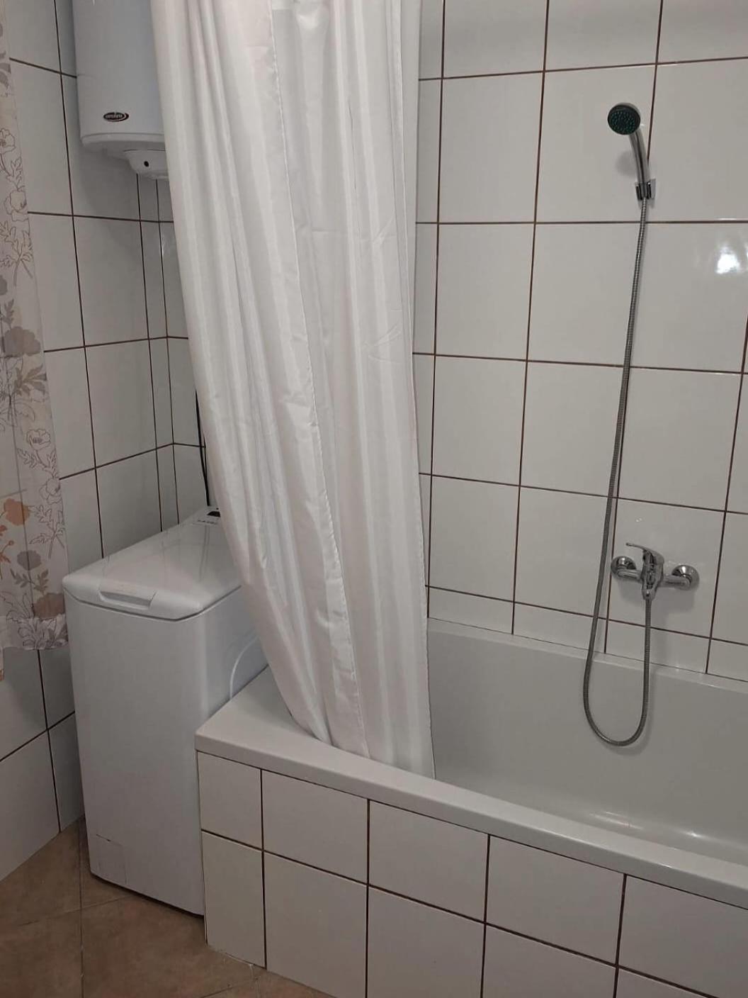 Apartman Matusan Palit55 拉布 外观 照片